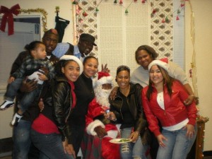 Ginale and residents at Bernal Christmas event.